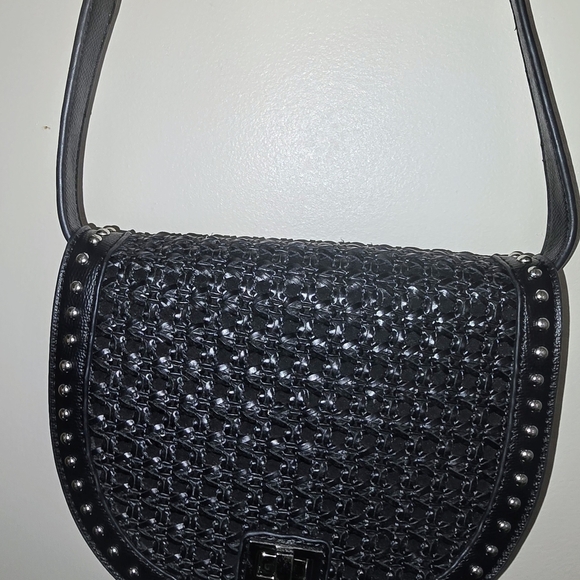 Steve Madden Black Studded Crossbody – Edgy & Stylish - Picture 3 of 8